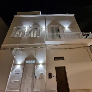 Il Civico Storico Apartamento Bríndisi